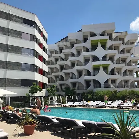 Pool Unique Luxury * Năvodari