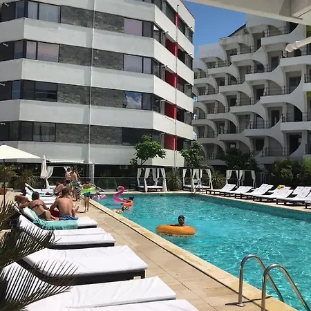 Apartament Pool Unique Luxury